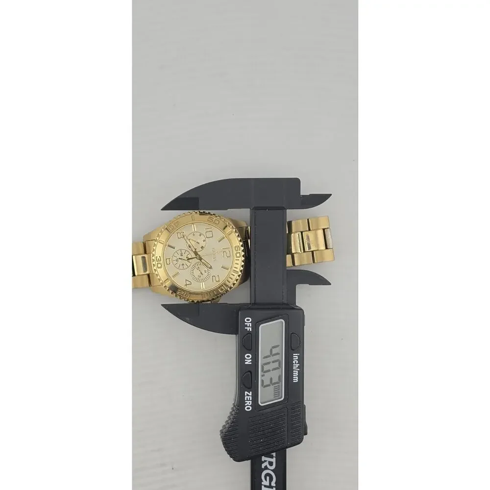 Mens Guess Steel W0231L2 Multifunction New Batteries Very Nice Day Date Runs